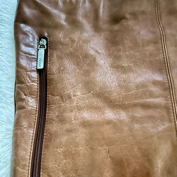 HOBO International Brown Leather Hobo Bag - Picture 8 of 8